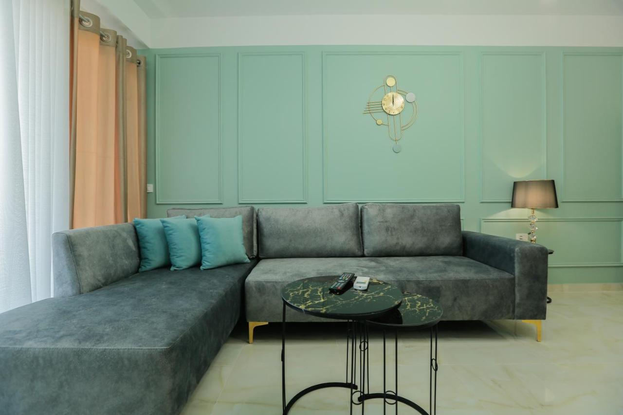 Miku Apartment-elegant 1bd At Olympic Appartement